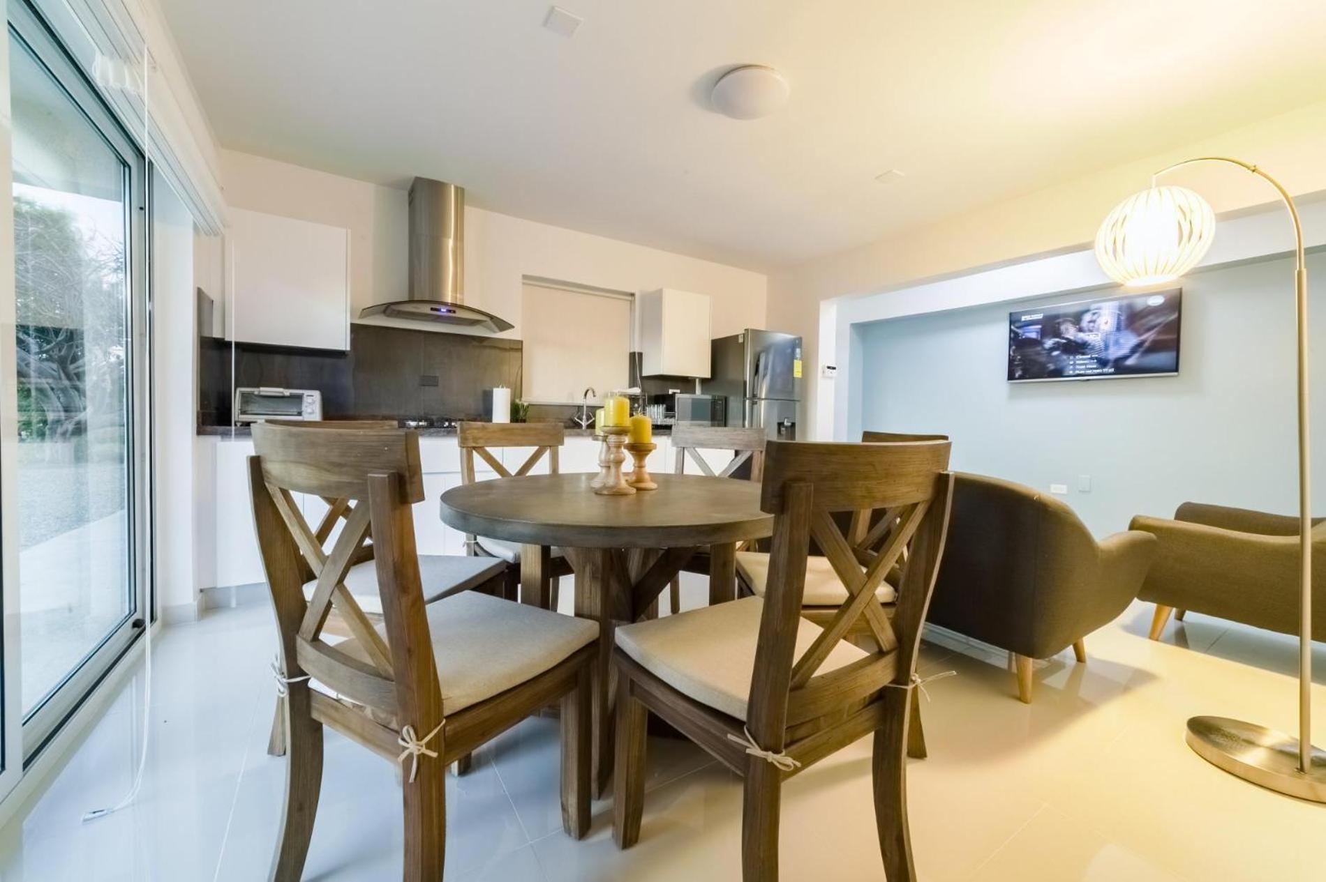 Koyari Modern Condos 9Br 7Ba Sleeps 26 W/ Pool And Roof Deck Palm Beach Екстер'єр фото