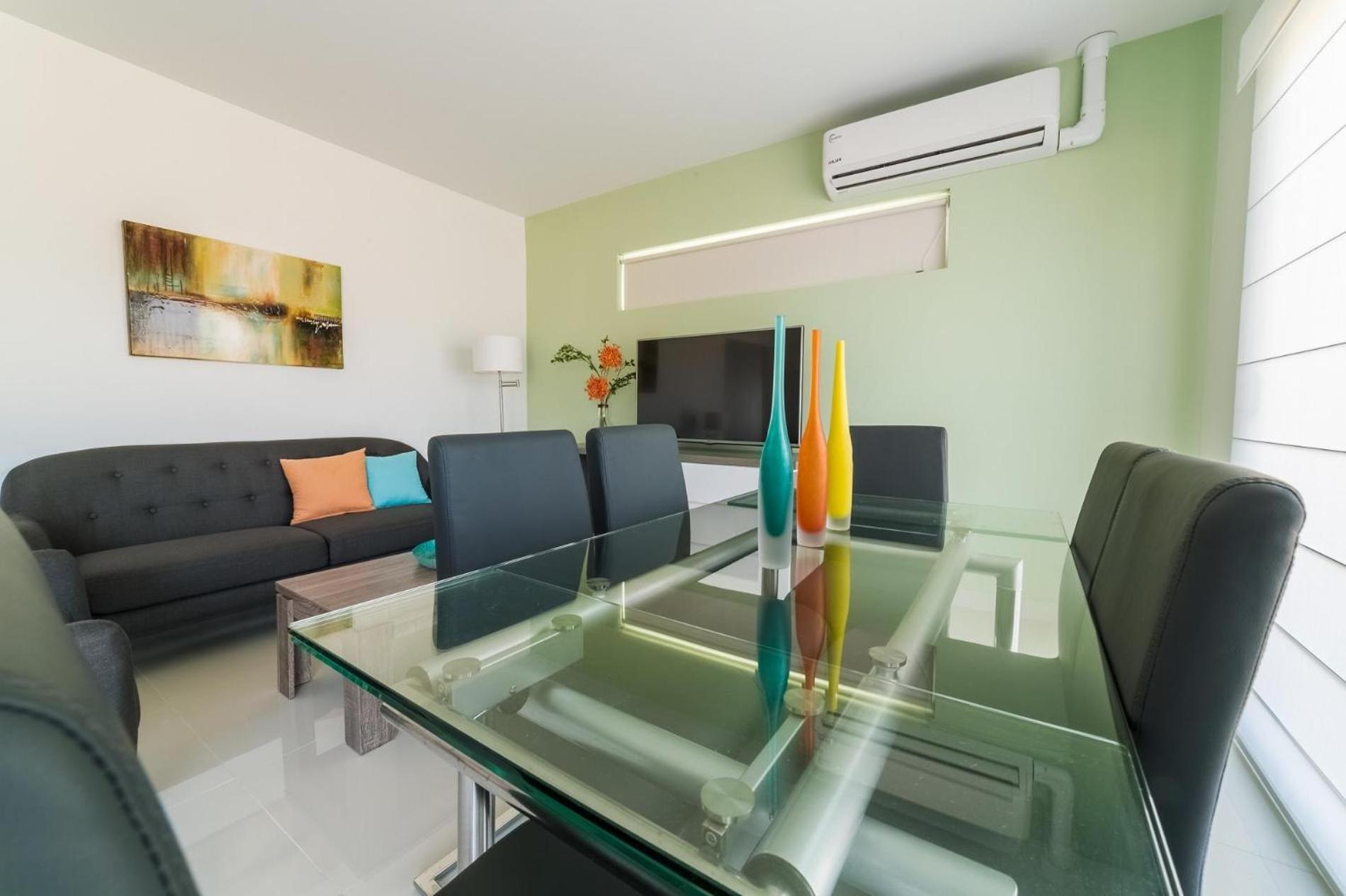 Koyari Modern Condos 9Br 7Ba Sleeps 26 W/ Pool And Roof Deck Palm Beach Екстер'єр фото
